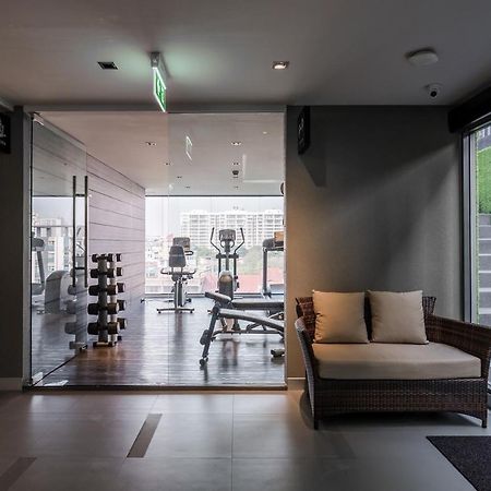 Voque Hotel & Serviced Residence Sukhumvit 51 バンコク都 エクステリア 写真